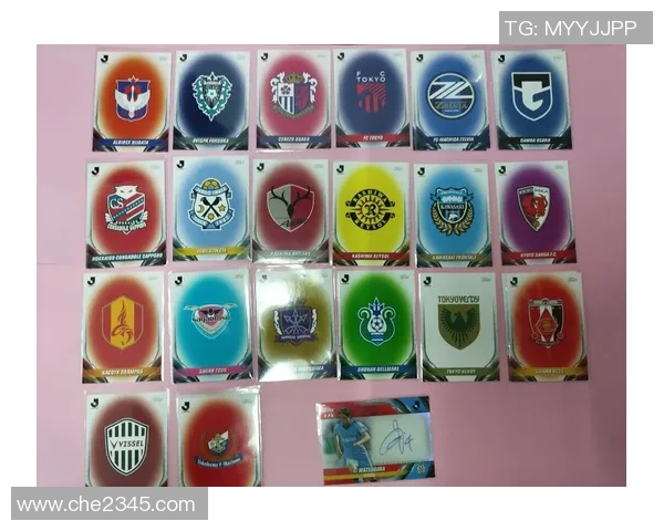 帕尼尼球星卡与足球签字卡收藏价值分析及市场趋势解读